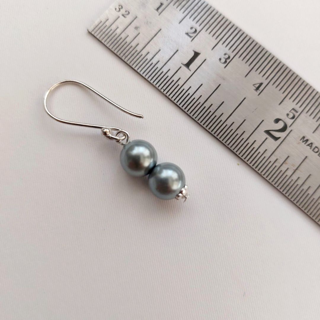 Graceful Grey Pearl Necklace and Earring Set