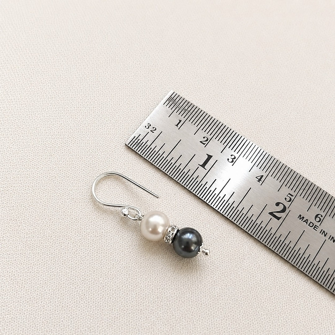 Monochrome Muse: Handcrafted Statement Pearl Necklace and Earring Set