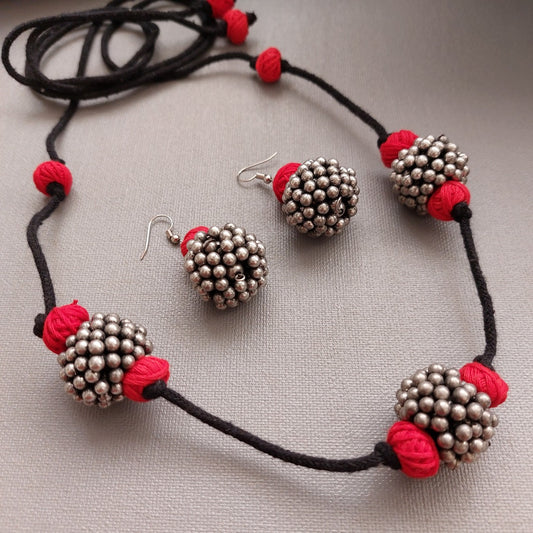Crimson Radiance: Red Thread Bead and Silver Toned Beaded Necklace