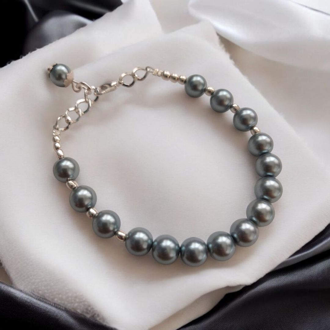 Dusky Grey Pearl Bracelet
