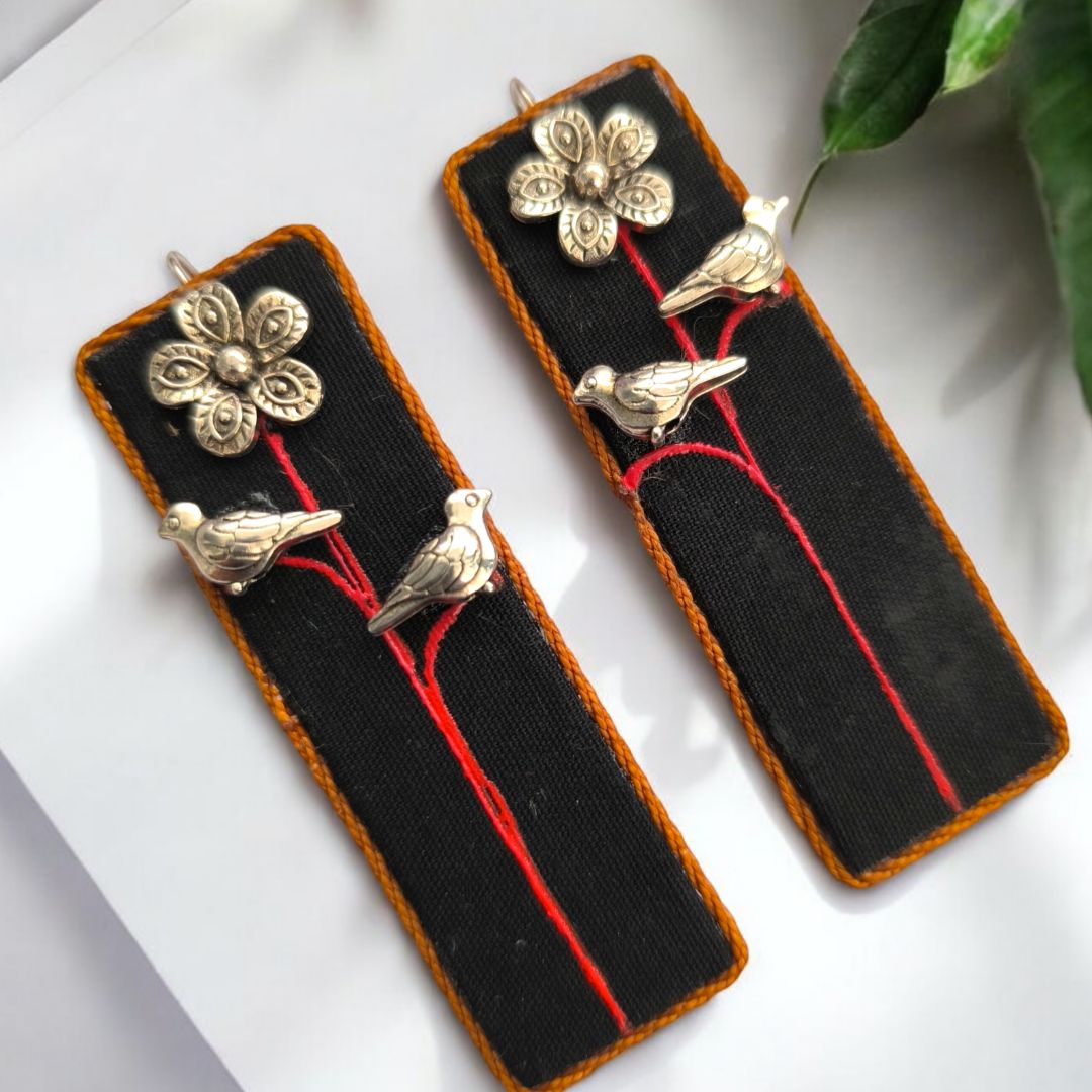 Twin Bird Grandeur : Black Fabric Earrings