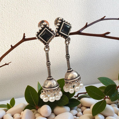 Jhumka Delight: Black Stone Silver Toned Jhumka