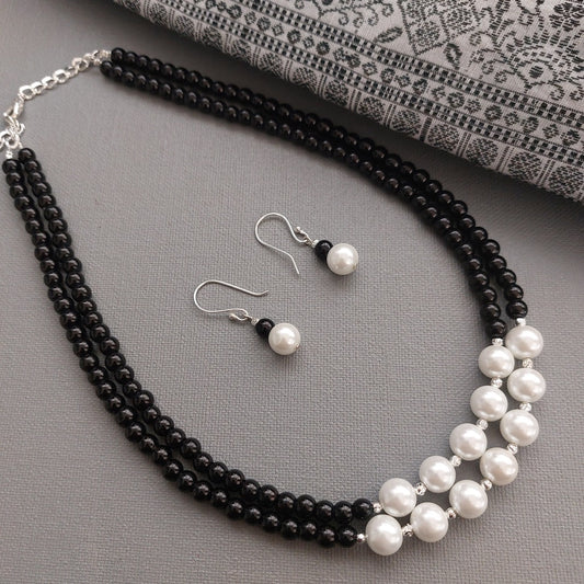 Classic Contrast : Black Beads and Pearl Necklace Set