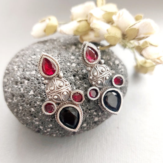 Timeless Elegance: Black and Red Stone Earrings