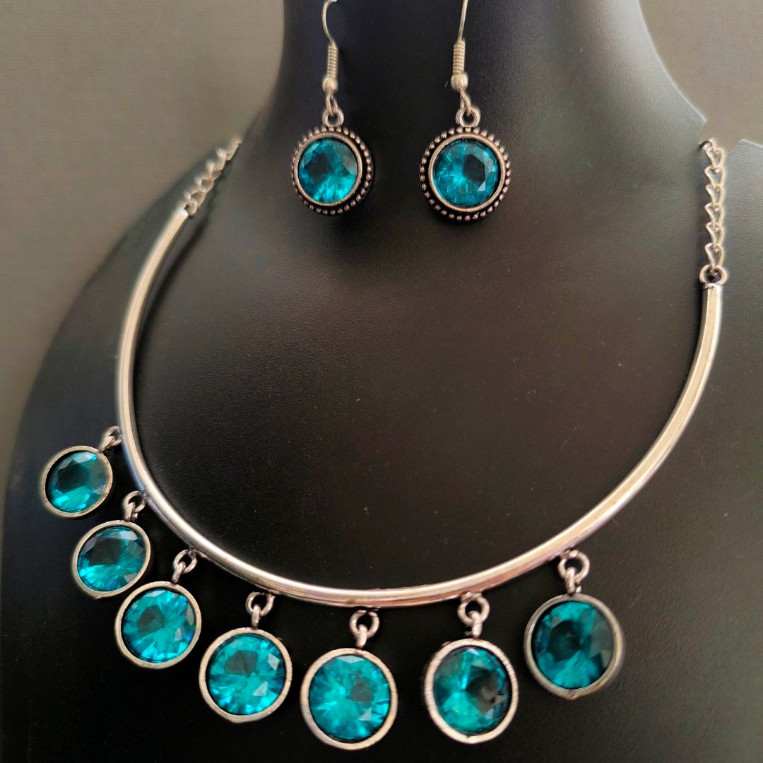 Azure Splendor : Rich Blue Stone Pendant and Earring Set