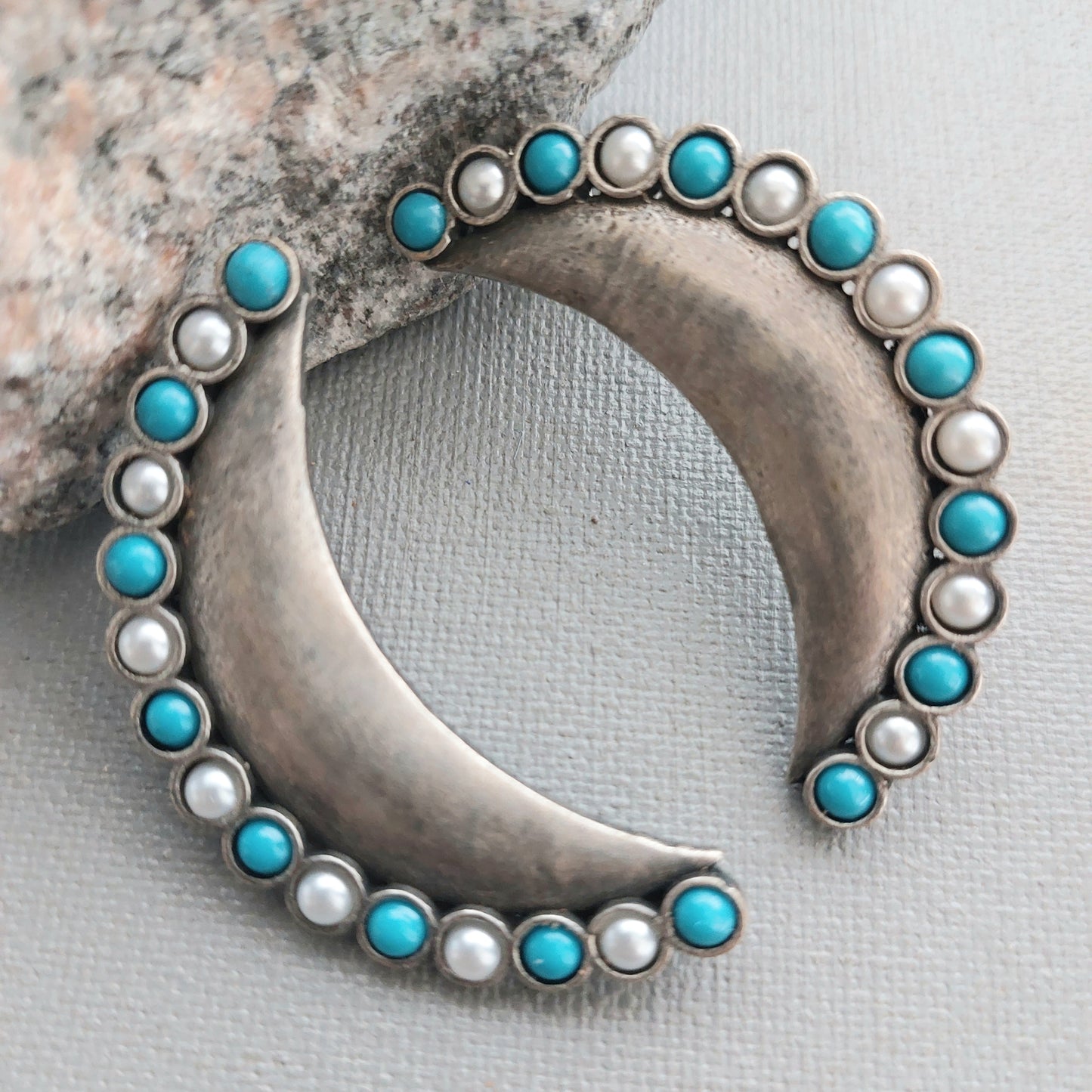 Crescent Moon Elegance : Turquoise and Pearl Stone