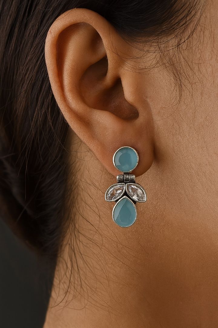 Crystal Spark: Aqua Blue and Clear WhiteStone Earring