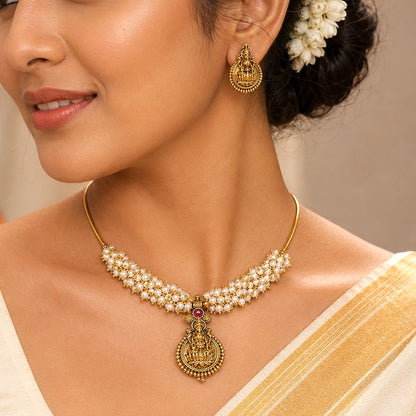 Festive Treat Combo 2: Bestseller Vaibhavi and Abhaa (Red Stone)