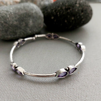 Adjustable Bracelet: Lavender Silver Toned Bracelet