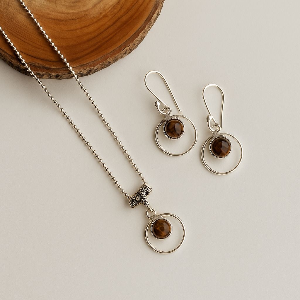 Terra Halo : Simple Pendant and Earring Set