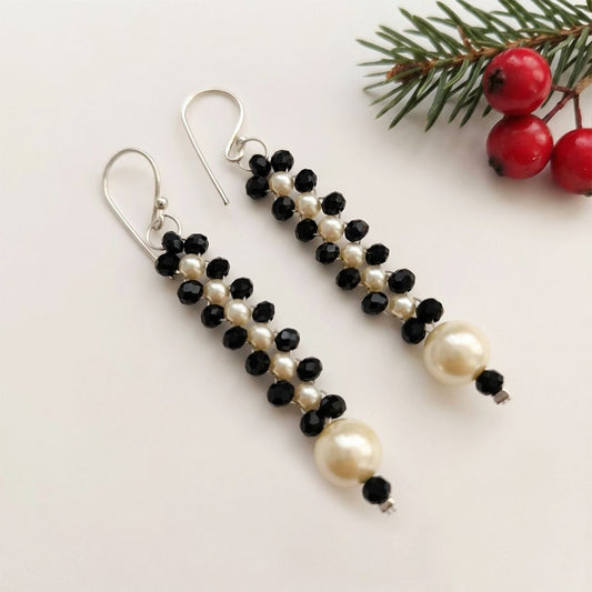 Beaded Trail: Black Bead and Pearl Earring