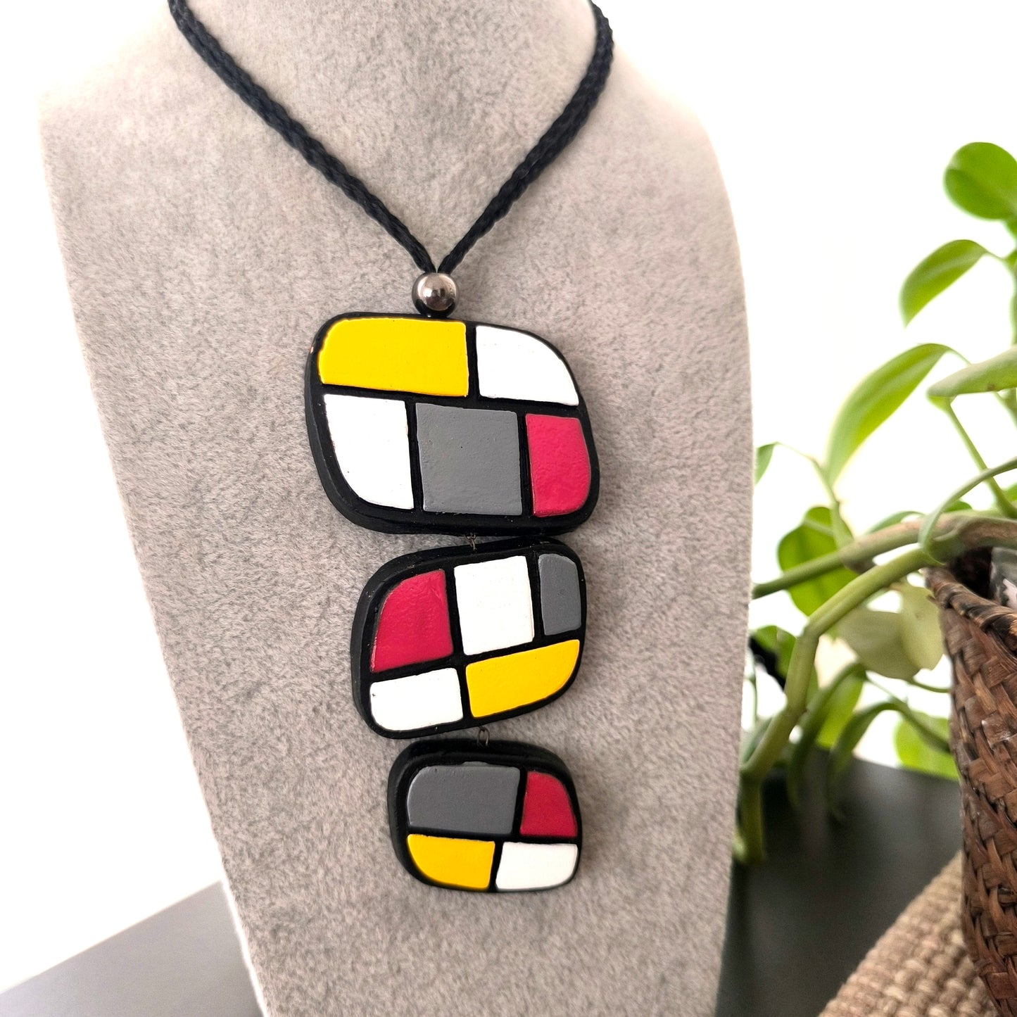 Mondrian Art : Multicolor Terracotta Set