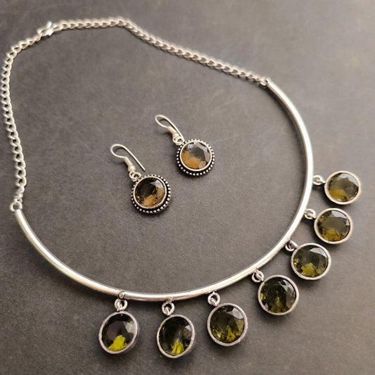 Alluring Olive : Green Stone Pendant and Earring Set