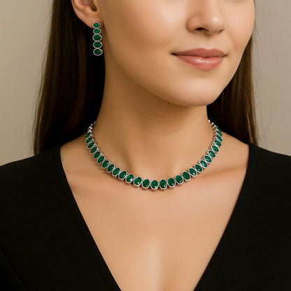 Emerald Linea: Green Stone Necklace and EarringSet