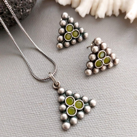 Gracious Green: Silver Toned Pendant and Earring Set