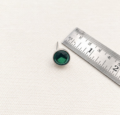Rajata: Silver Toned Hasli With Deep Green and Light Green Stones