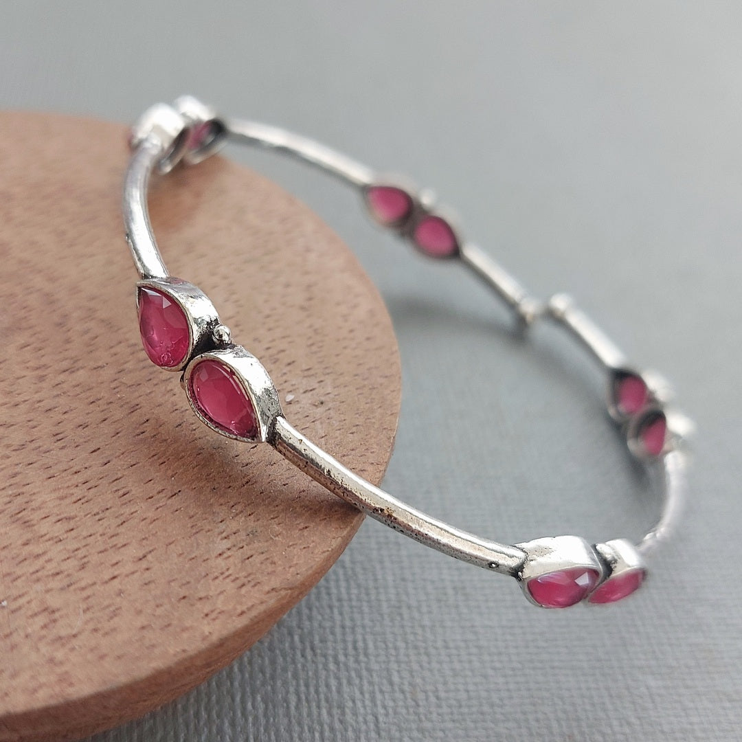 Adjustable Bracelet: Pink Silver Toned Bracelet