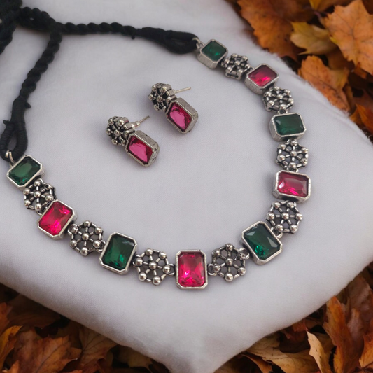 Ethnic Treasure : Green and Pink Stone Necklace