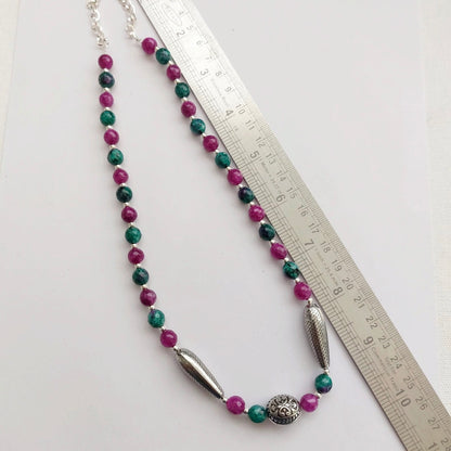 Beaded Splendor : Pink and Green Beaded Necklace