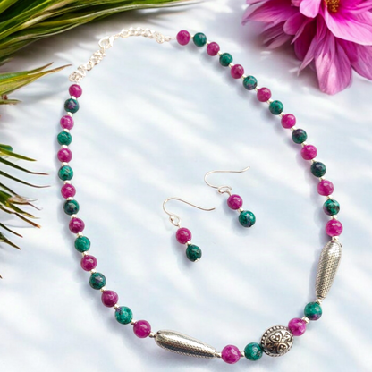 Beaded Splendor : Pink and Green Beaded Necklace