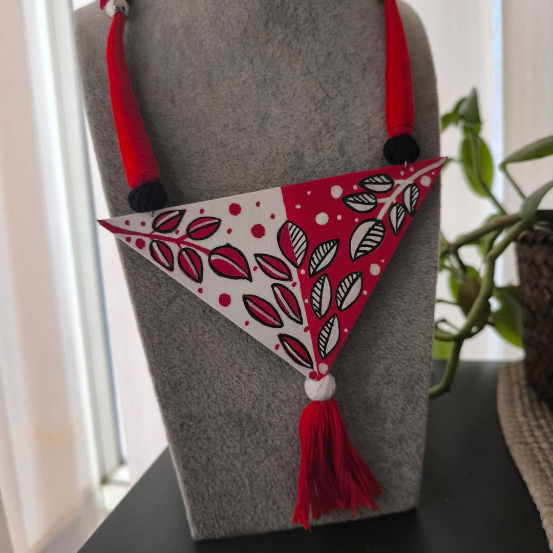 Winter's Touch: Red and White Hand-Painted Fabric Necklace