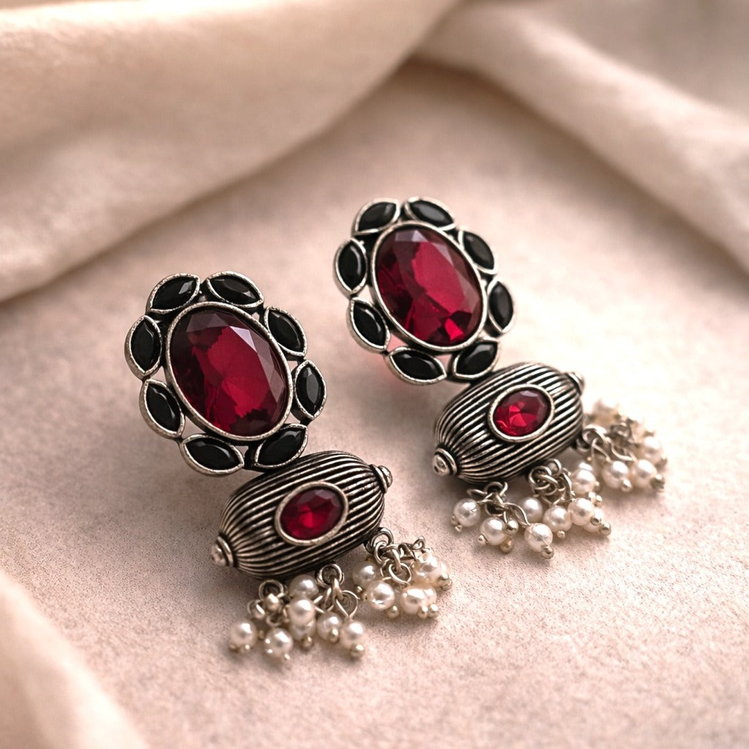Gem Glow Artifacts: Red and Black Stone Danglers