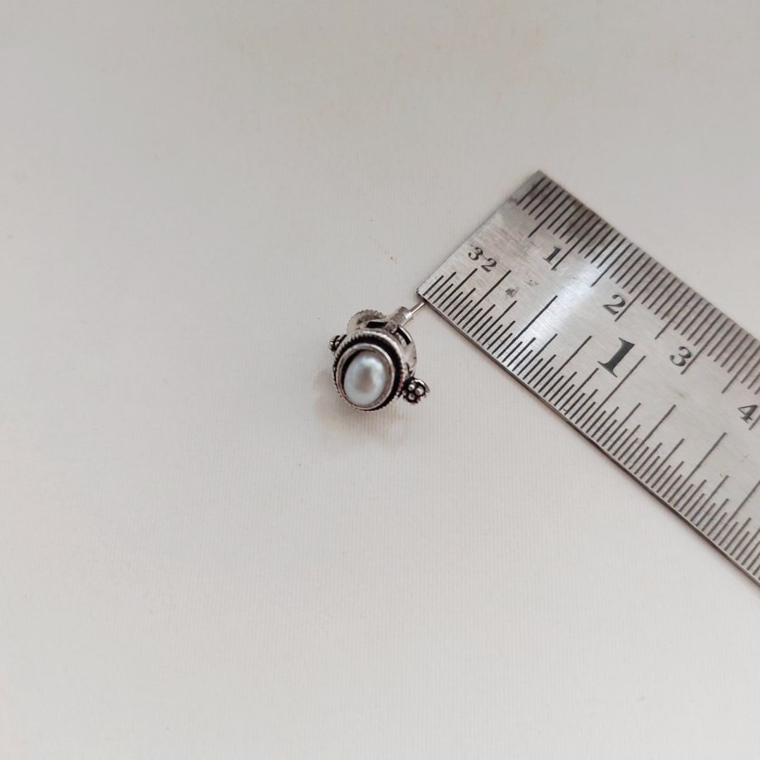 Noor: Statement Silver Toned Pearl Necklace and Earring Set