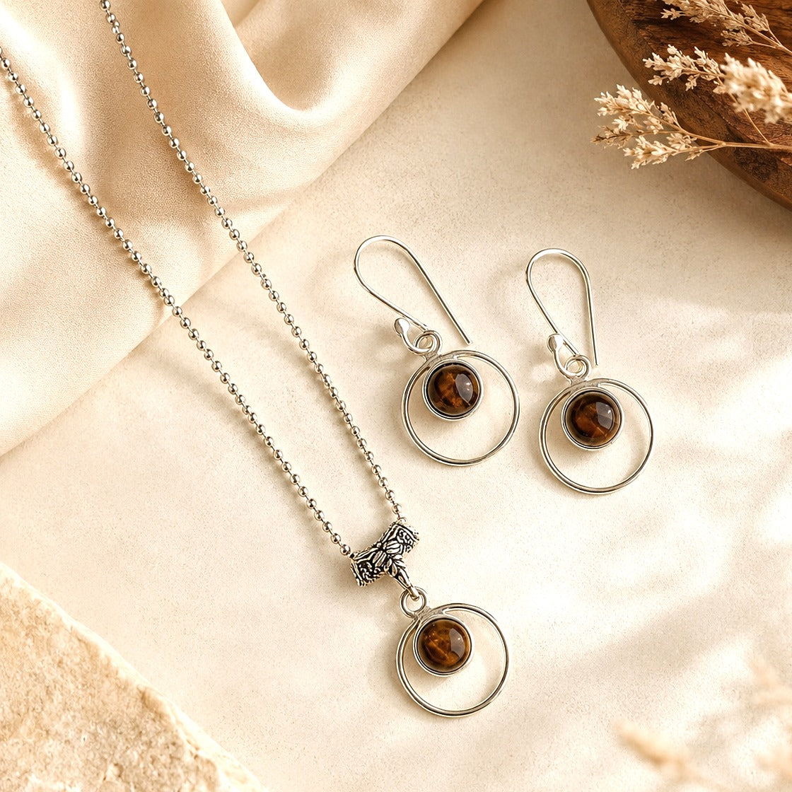 Terra Halo : Simple Pendant and Earring Set