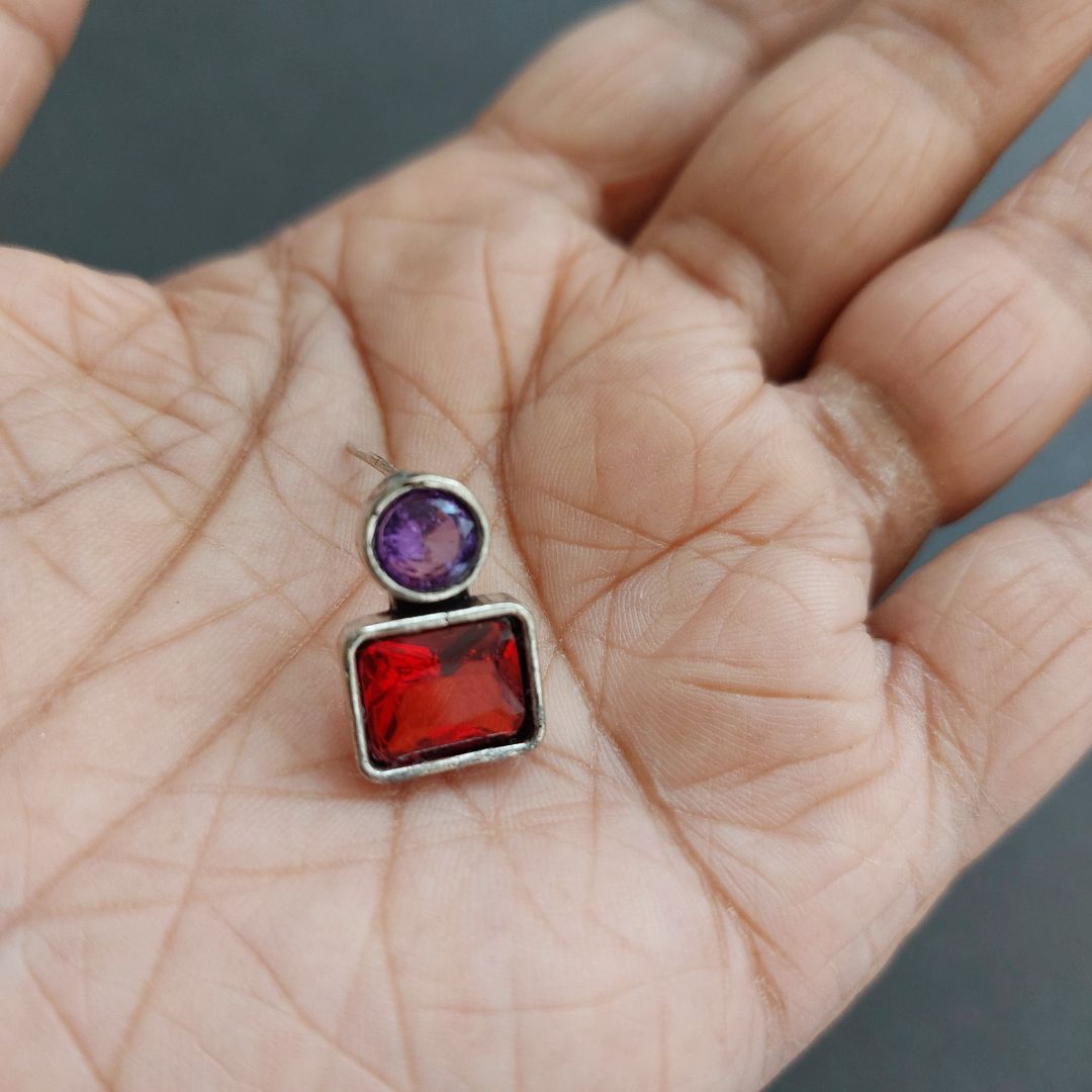 Passionate Fusion: Bright Red and Purple Stone Stud