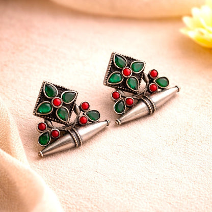 Crowned Square: Emerald Green and Red Silver Toned Earring