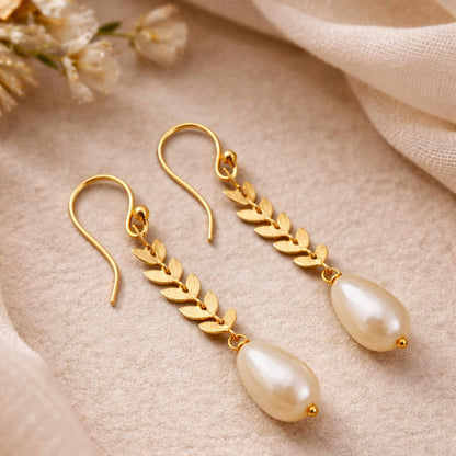 Golden Foliage: Gold-Toned Leafy Chain Pearl Earrings