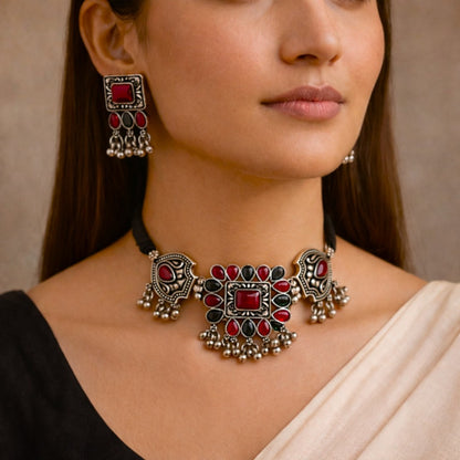 Sitaara Choker Set: Red and Black Choker and Earring Set