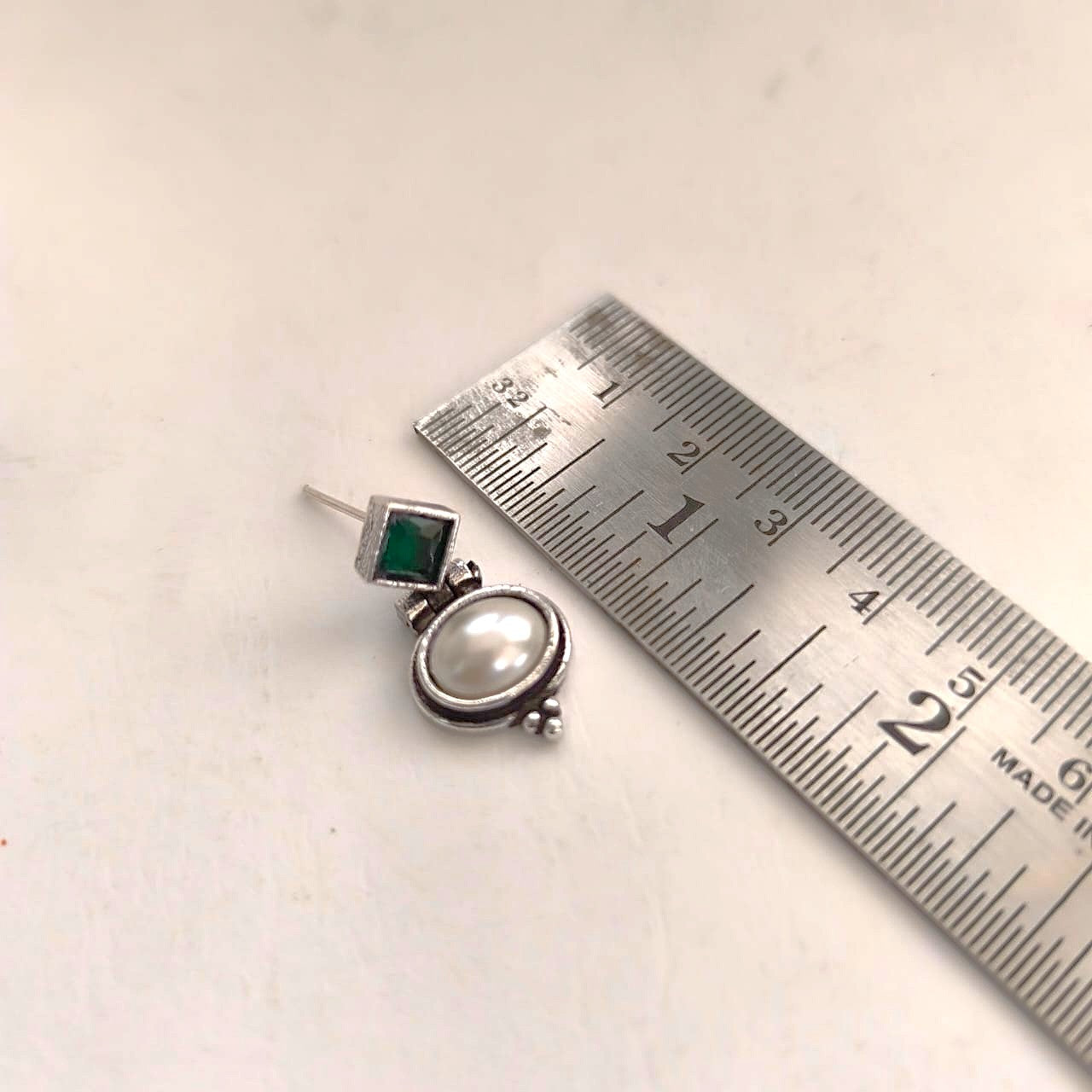 Emerald Muse : Silver Toned Stud Earring