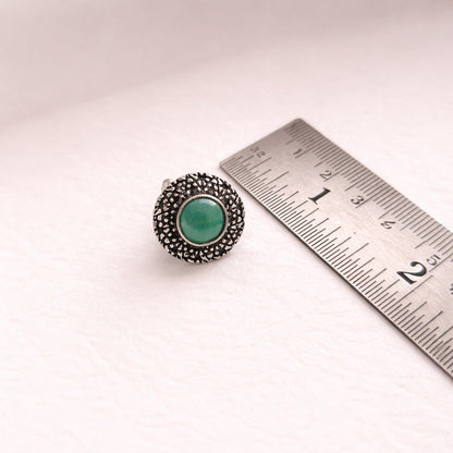 Vogue Essentials Collection: Emerald Green Pendant and Earring Set