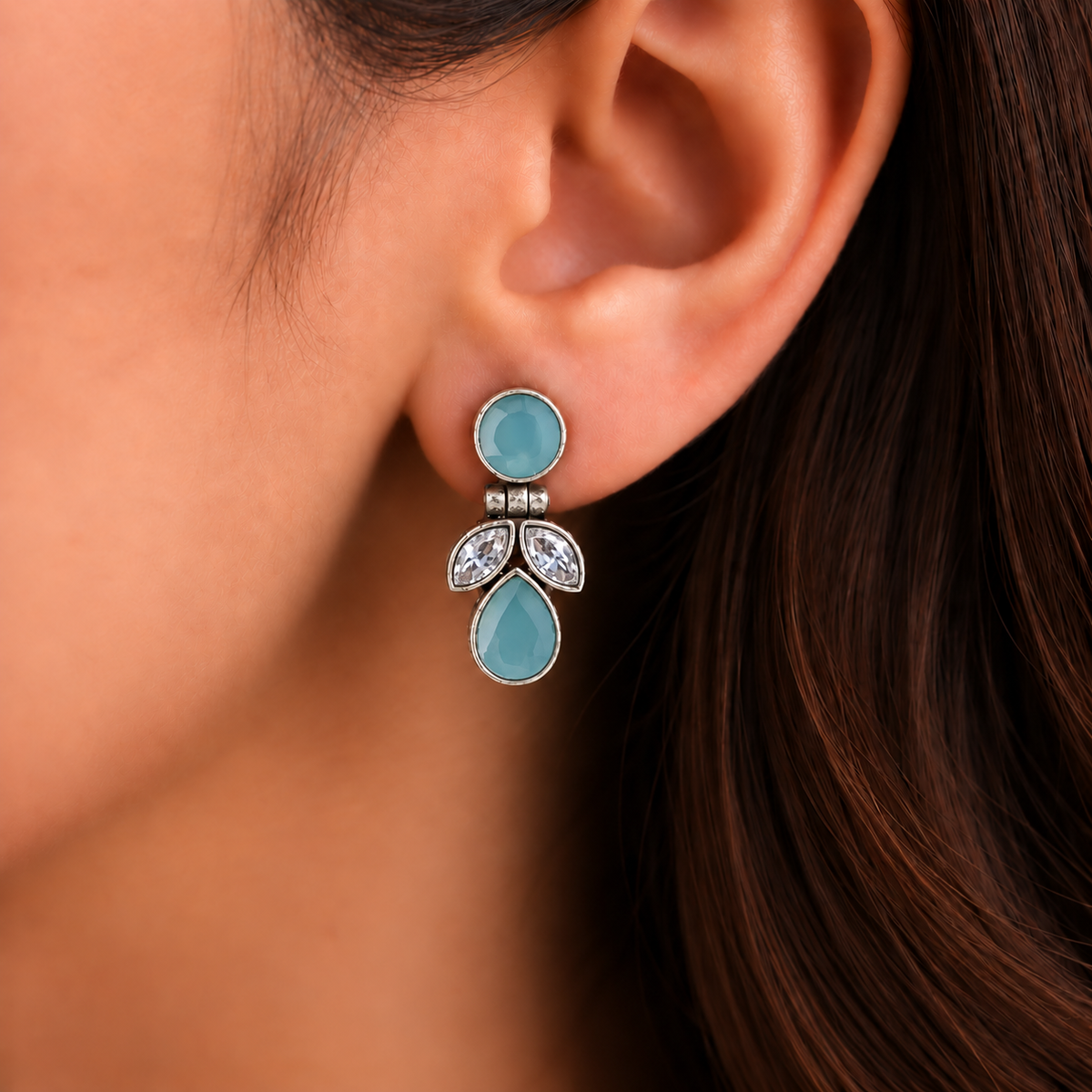 Crystal Spark: Aqua Blue and Clear WhiteStone Earring