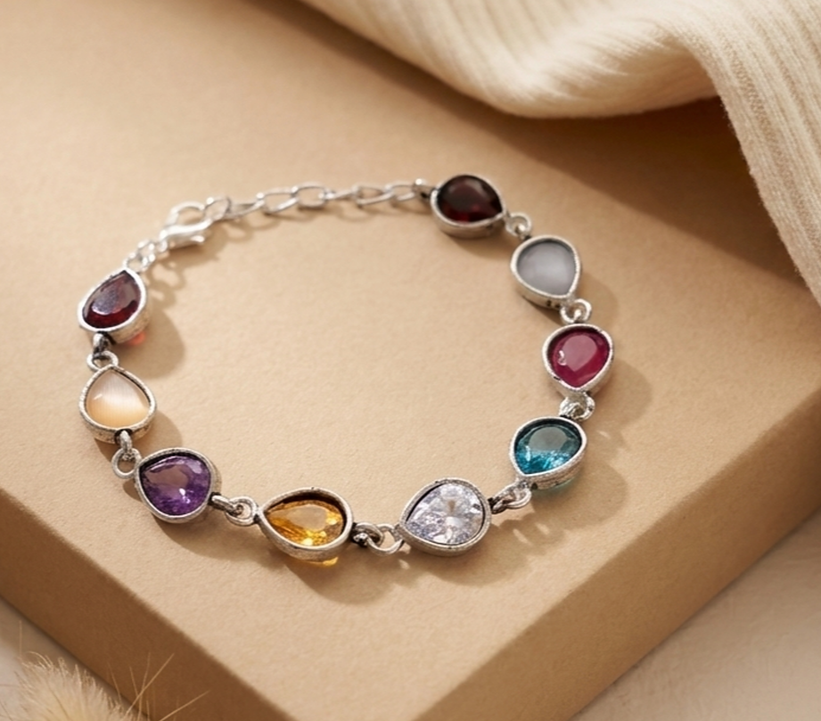 Mireya: Multicolored Silver Toned Bracelet