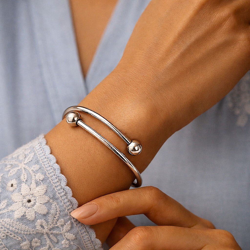 Orion: Silver toned Kada