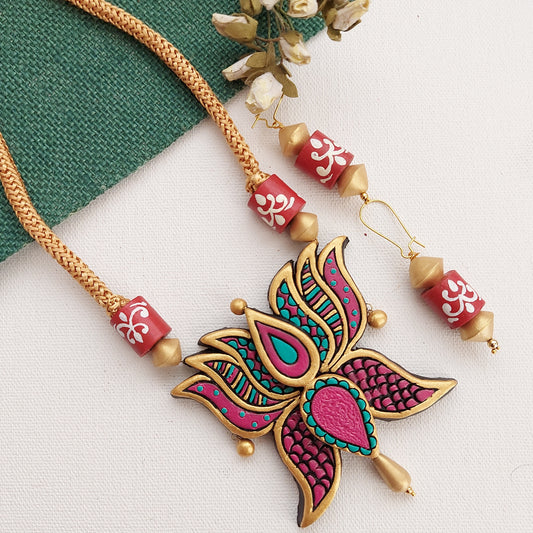 Aashirs Lotus Terracotta Necklace Set